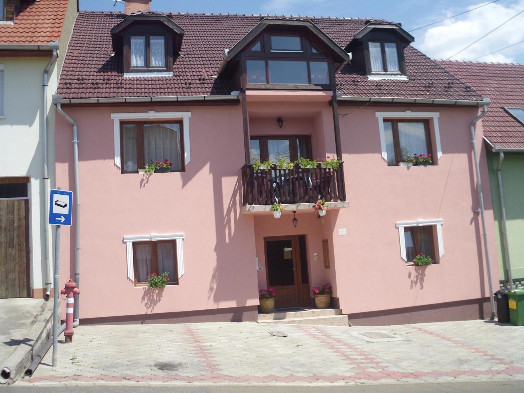 Flamingo Vendeghaz Bed and Breakfast Eger Exteriör bild